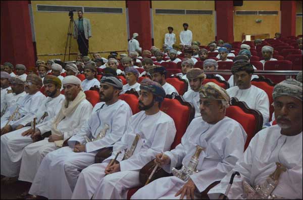 مجموعة من صور حفل تدشين الحملة الوطنية "ابدأ بنفسك" الخميس 1/12015م .. بقاعة اوبار بالمديرية العامة للتراث والثقافة بمحافظة ظفار